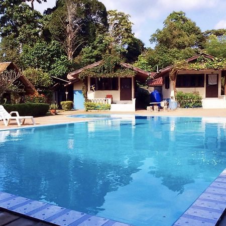 Big Elk Steak House - Homestay ترات المظهر الخارجي الصورة